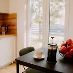 Semesterbostad Osada Pod Gwiazdami & - Premium, Ogrodzony, Ognisko, Grill, Taras, Las, Jeziora, Kajaki, Plaza, Dostepne Sauna I Jacuzzi