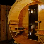 Semesterbostad Osada Pod Gwiazdami & - Premium, Ogrodzony, Ognisko, Grill, Taras, Las, Jeziora, Kajaki, Plaza, Dostepne Sauna I Jacuzzi