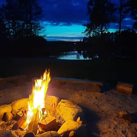 Osada Pod Gwiazdami & - Premium, Ogrodzony, Ognisko, Grill, Taras, Las, Jeziora, Kajaki, Plaza, Dostepne Sauna I Jacuzzi Nyaraló