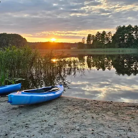 Nyaraló Osada Pod Gwiazdami & - Premium, Ogrodzony, Ognisko, Grill, Taras, Las, Jeziora, Kajaki, Plaza, Dostepne Sauna I Jacuzzi *