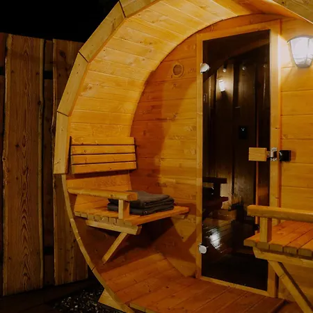 Nyaraló Osada Pod Gwiazdami & - Premium, Ogrodzony, Ognisko, Grill, Taras, Las, Jeziora, Kajaki, Plaza, Dostepne Sauna I Jacuzzi